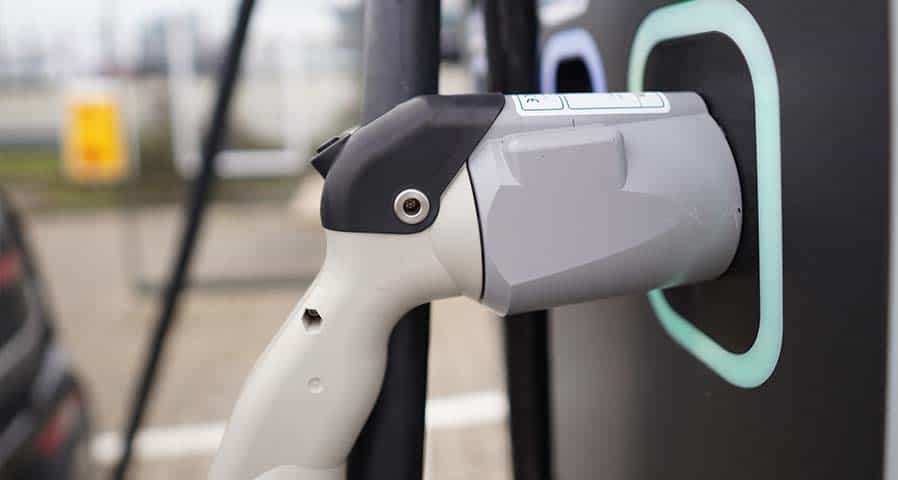 Public vs. Home EV Charging – What are the Pros and Cons?